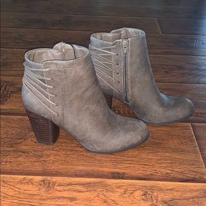 Madden Girl booties 💕